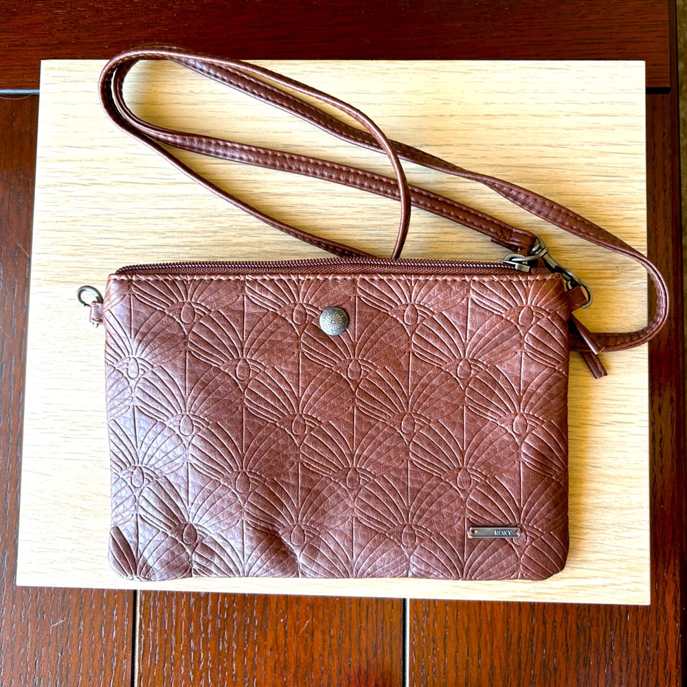 Roxy Crossbody Purse
